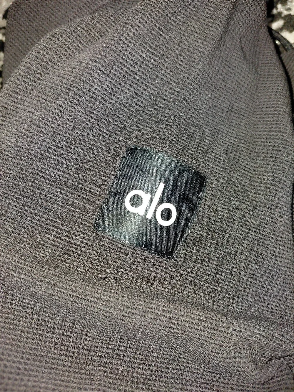 Alo Black Waffle Knit Pullover Hoodie Medium? Minimalist Athleisure CC